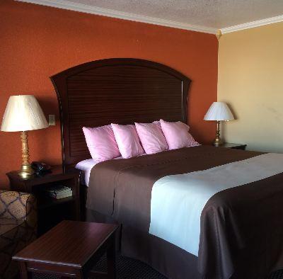 Americas Best Value Inn Schulenburg Quarto foto